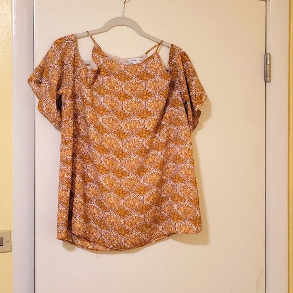Adrienne Vittadini Gold Blouse
